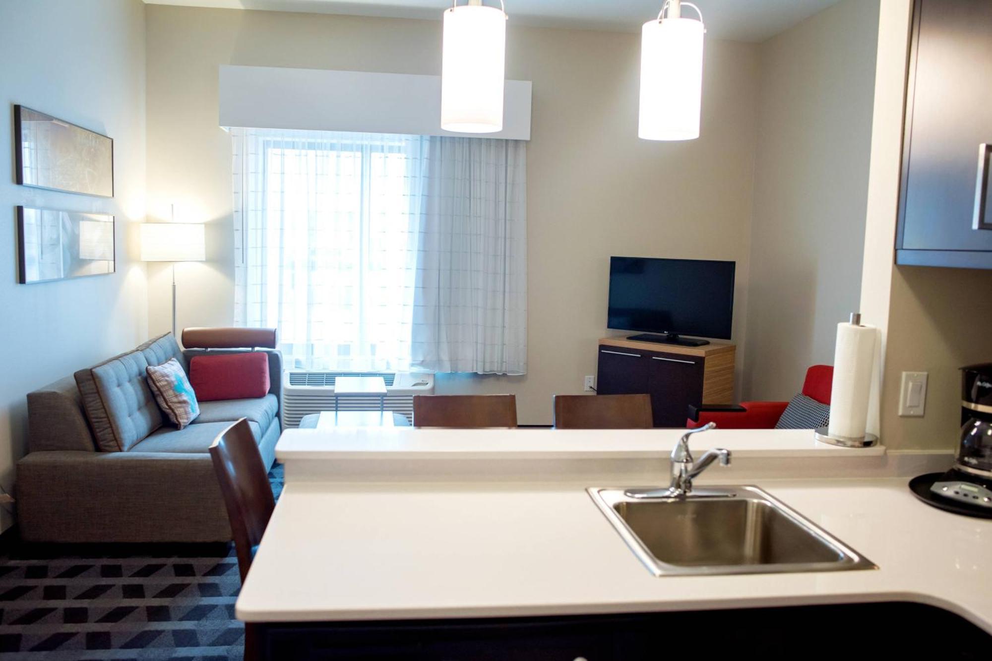 Towneplace Suites By Marriott Ames Exterior foto
