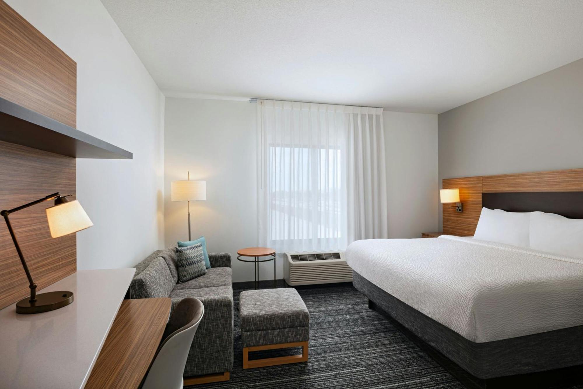 Towneplace Suites By Marriott Ames Exterior foto