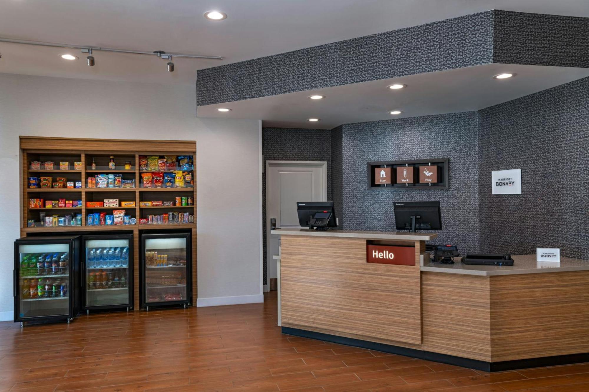 Towneplace Suites By Marriott Ames Exterior foto